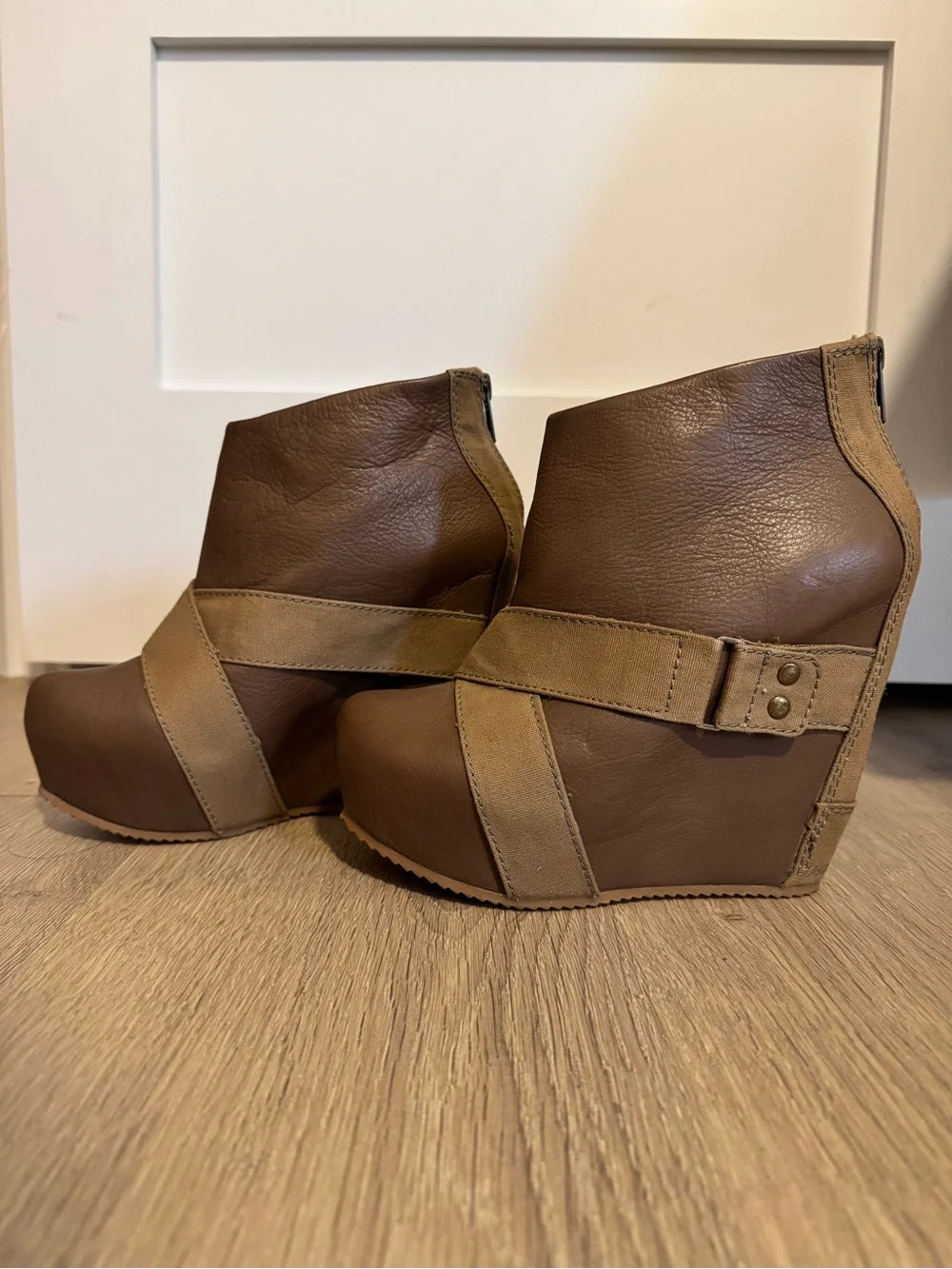 Aldo Two-Tone Brown Wedge Ankle Boots
